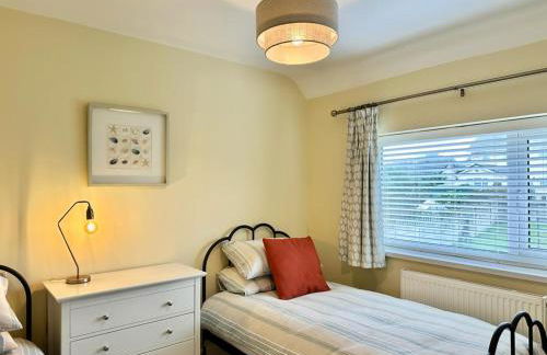 Pembroke Dock Hidden Gem - Pass the Keys - Photo 33