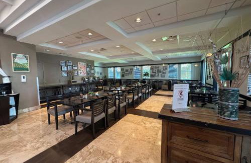 Exclusive Doral Villa with Luxury Amenities - Foto 42