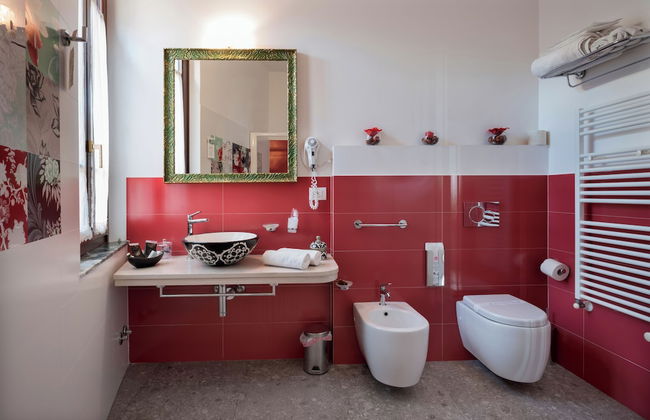 Porta Di Mezzo Luxury suites and rooms - Photo 31