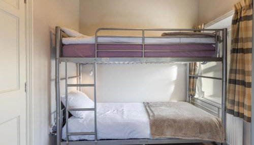 The Mews Apartment, Brampton Town Centre, Hadrians Wall - sleeps 4 - Photo 3