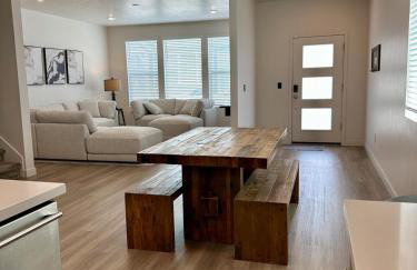 Great Location Sleeps 8 with 5 Beds and 3 Baths - Foto 13