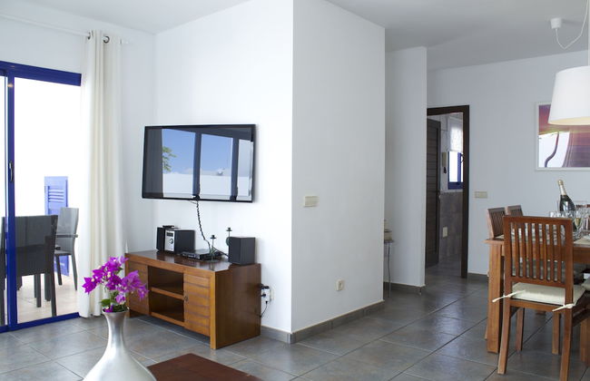 Villas Puerto Rubicon - Photo 28