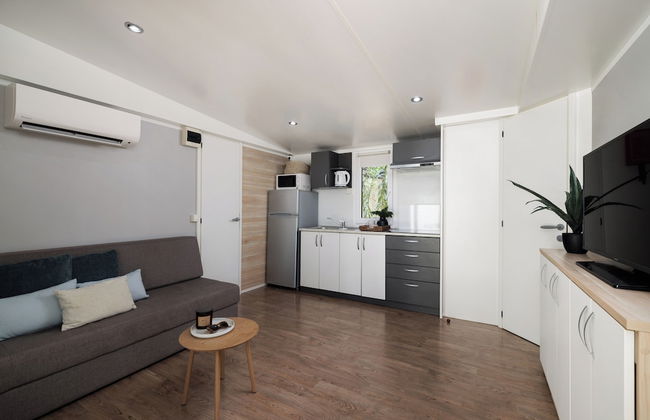 Waterman Beach Village - Photo 13