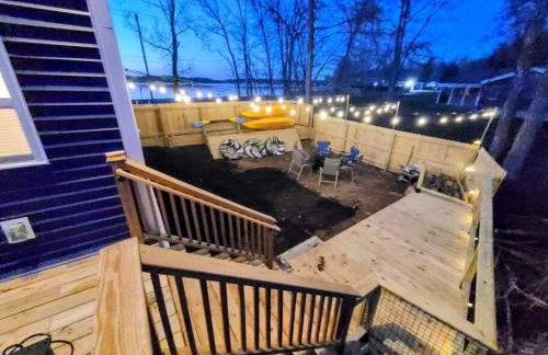 Newly Built Waterfront home w/Amazing Views - Foto 20