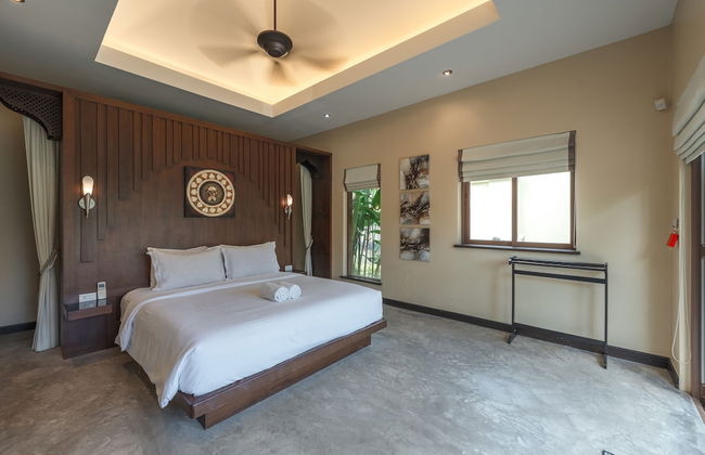 Generous 6BR Balinese Pool Villa Sophia - Photo 9