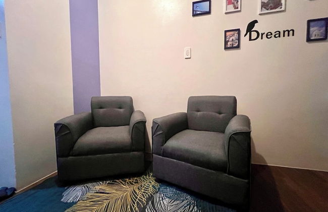 Makati Center Prime Accommodations - Foto 17