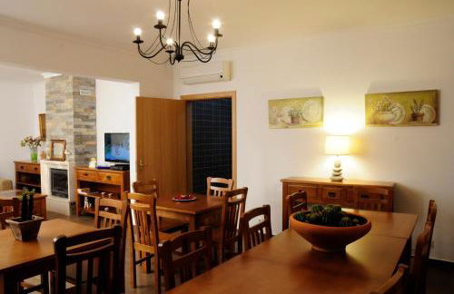 Corvos e Cadavais - Foto 4