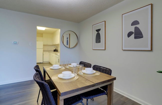 Stay with Comfort in Crystal City - Foto 34