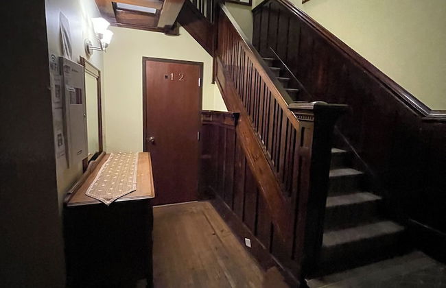 West Broadway guesthouse - Photo 3