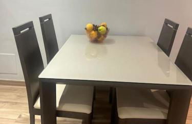 Coqueto apartamento cerca del casco Viejo con garaje gratis - Foto 2