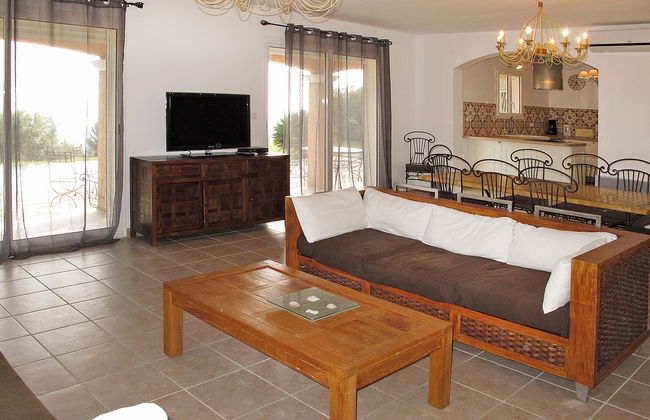 5 bedroom House in Carqueiranne with private pool and garden - Photo 3