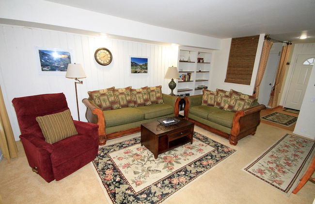 Mammoth Mountain Reservations Condo Collection - Photo 1
