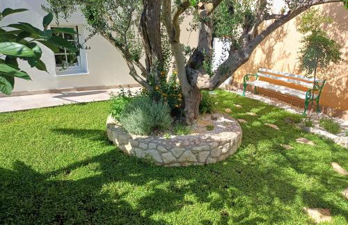 The Three Flowers Pool House - Foto 57