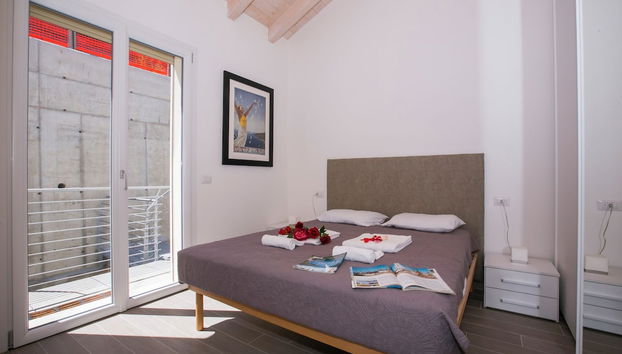 Paradiso di Menaggio Penthouse - Foto 5, Habitación