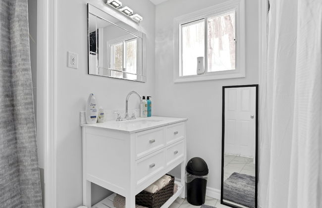 Quiet Spaciou Gorgeous Lakefront Cottage - Foto 24