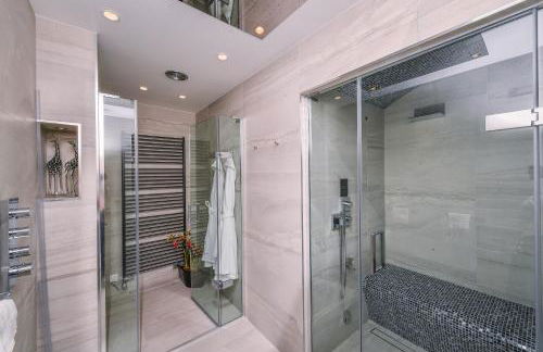 The Barclay Apartment - Photo 13