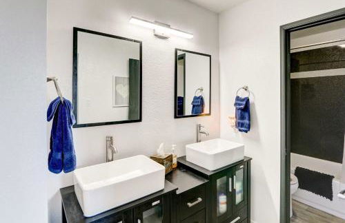 Pet-Friendly Las Vegas Home with Private Yard! - Photo 17