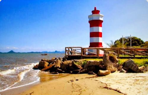 Lindo Sobrado c/ Piscina e conforto próximo do mar - Foto 25