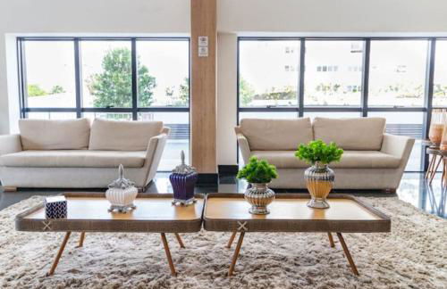 Luxury Flat with Balcony - Vivence Hotel - Foto 13