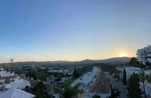 NEW penthouse with amazing views - Photo 54