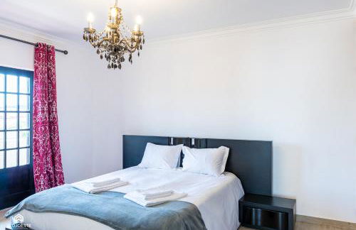 Villa Mosca - 4 Bedrooms & BBQ, Santa Cruz - Foto 8