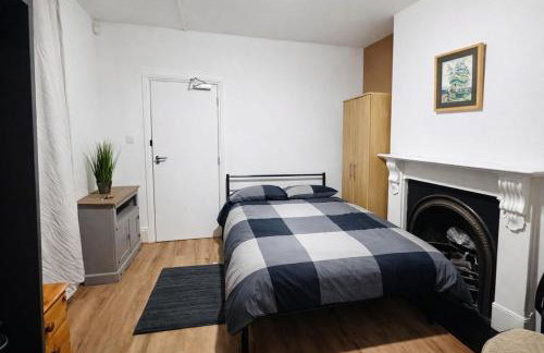 landvue stays, The Colchester town White House 4 bed 2 bath! - Foto 7