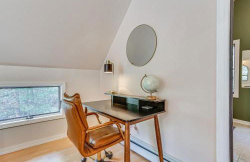 Secluded Kerhonkson Retreat with Deck and Views! - Foto 21