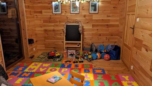 Uroczy drewniany dom w ciszy i spokoju - Foto 5