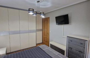 Balmes 8 - Para 6 pax céntrico y Plaza de garaje - VUT-4831-AS - Foto 24