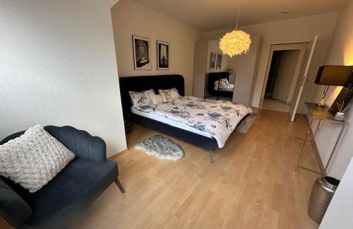 2 Zi Wohnung, zentrale Lage mit Parkplatz, 15 min vom Hbf Hamburg - Foto 8