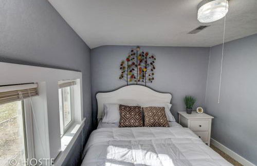 *H* NEW! Downtown Cottage Newly Renovated! * - Foto 16