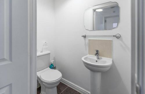 Spacious & Budget 4B Home w en-suites - Foto 47