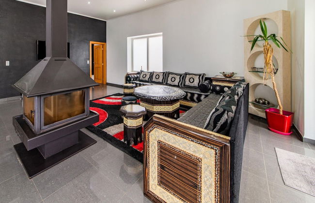 Modern Holiday Home in Verviers With Indoor Pool - Foto 19