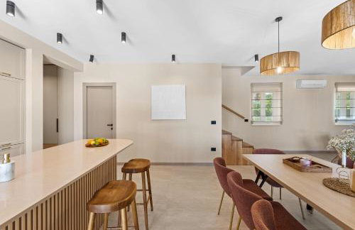 Beeindruckende Villa mit Panoramablick, Privatpool, Tischtennis, Tischfussball, Spielplatz, Babybett - Foto 14