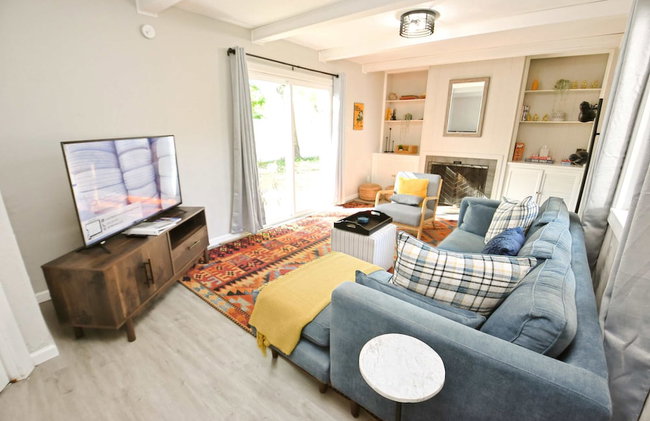 3 Blocks to Notre Dame 2 Bedroom 1 Bath Home 815 - Foto 9