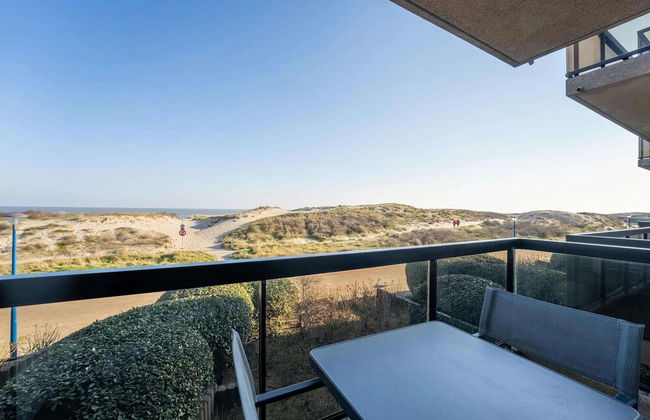 Apartment With Balcony and sea Views - Photo 25