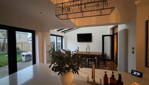 Beautiful large family home 5 bedrooms,3 bathrooms - Foto 5