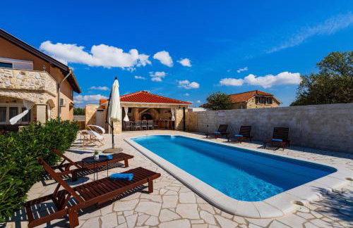 MY DALMATIA - Holiday home Briscola with private pool and amazing outside kitchen - Photo 24