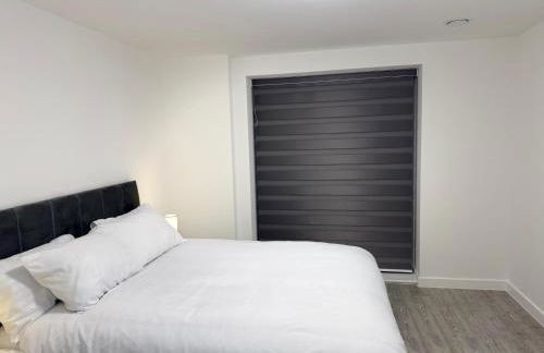 Serenity Waterfront 2 Bed Apartment - Foto 54