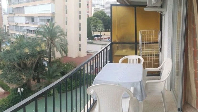 Luxe Apartment Bermudas Beach Benidorm - Foto 2, Restaurante al aire libre