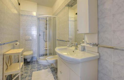 2 Bedroom Nice Apartment In Moneglia - Foto 23