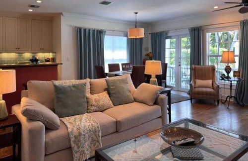 Palm Ridge House with Heated Pool and Cabana Near Beach - Foto 14