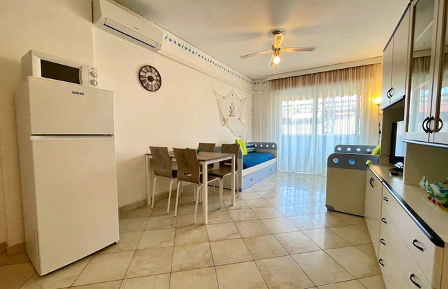 Lovely Flat With Sunny Terrace - Photo 11