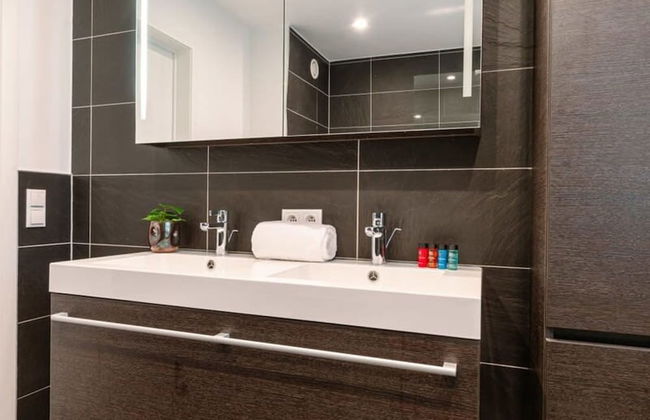 Huswell - Fabulous House for 8 People With Sunny Garden - Foto 19