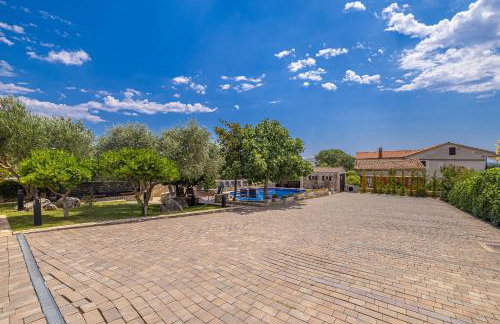 Villa Haya with heated pool - Photo 20