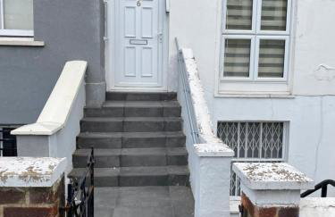 Flat next to Westfield shopping centre - Foto 15