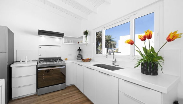 Brand NEW Modern 3ba3ba Villa With Pool and Patio - Foto 5, Habitación