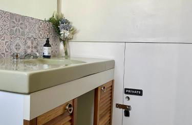 Stunning Charmouth Property with Bay views! - Photo 71