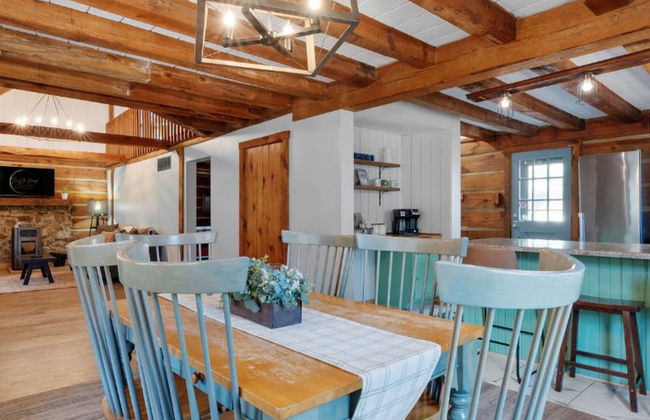 Cabin in the Trees, Hot Tub, Fire Pit - Foto 40