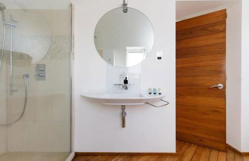 Secluded Barn Style Home With hot tub - Sleeps 12 - Foto 92